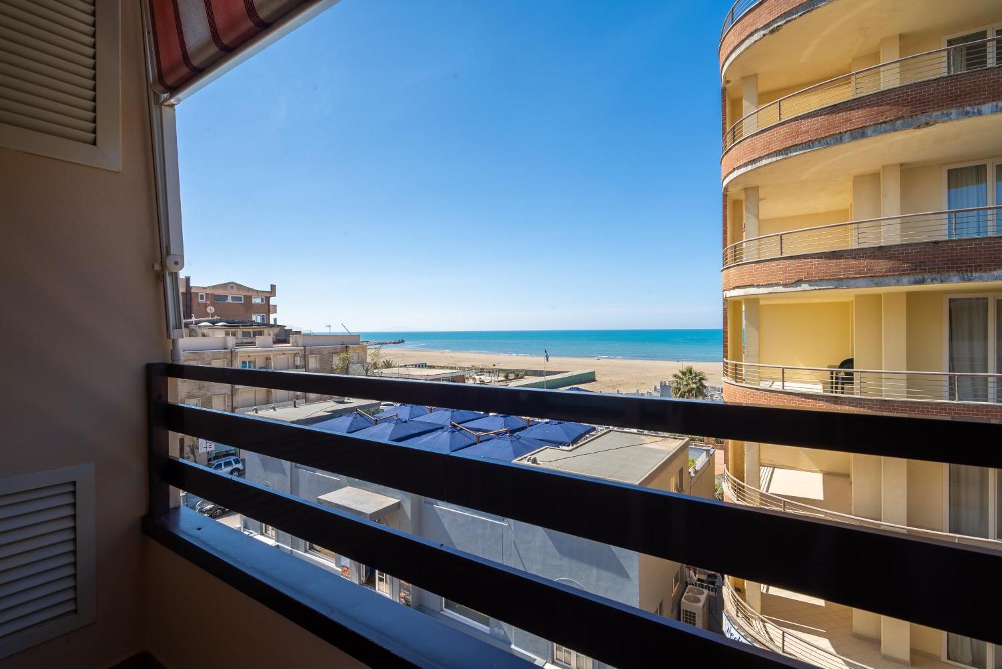 Residence La Rosa Di Nettuno Marina di Grosseto Luaran gambar
